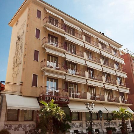Hotel Corso Alaxi Hotels Алассио Экстерьер фото