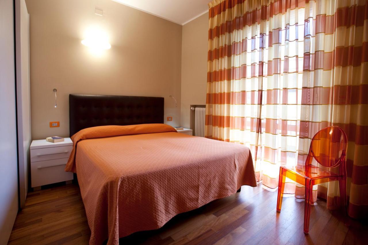 Hotel Corso Alaxi Hotels Алассио Экстерьер фото